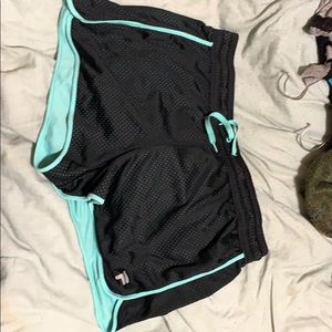 Fila Shorts size XL